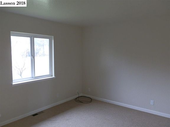 5th image of 460-065 Ponderosa Blvd