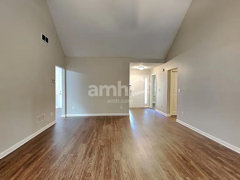 1225 Stephens Pond Vw — Photo 7