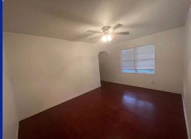 114 Irwin Dr — Photo 14