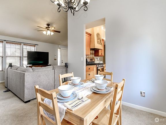 5th image of 904 130th Street Ct E