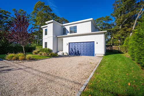 79 N Bishop Ln Photo 1