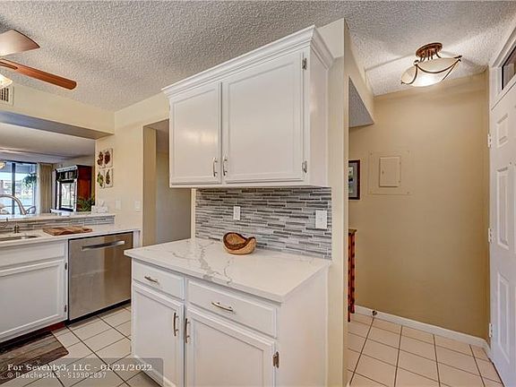 5th image of 6602 Coral Lake Dr #102