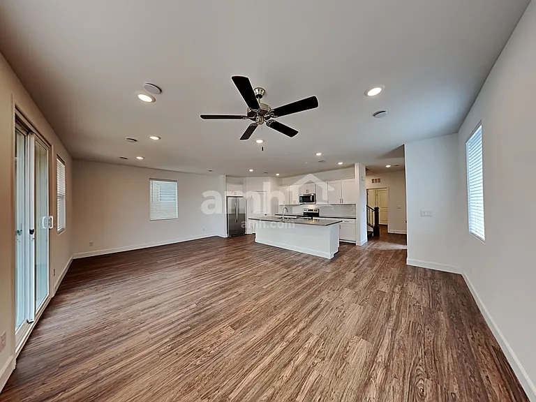 9124 Crocker Point Ct — Photo 6