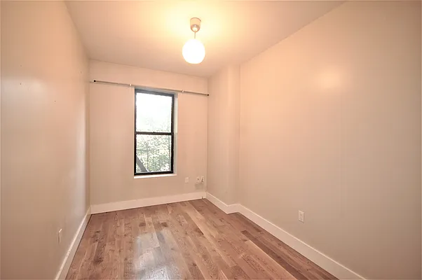 Rented by Corcoran | media 21