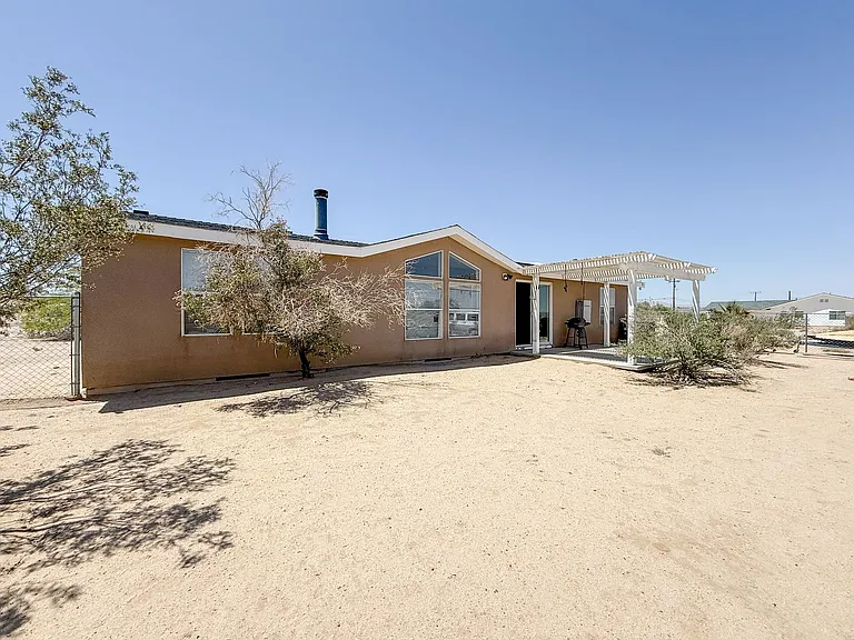 74804 Amboy Rd — Photo 26