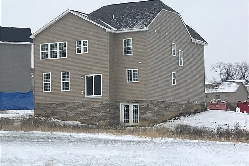 2nd image of 111 Hare Ct
