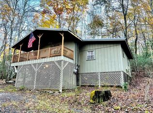 388 Seldon Emerson Rd, Cedar Mountain, NC 28718