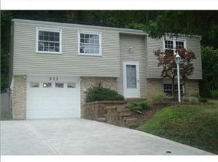 511 Catskill Dr, Pittsburgh, PA
