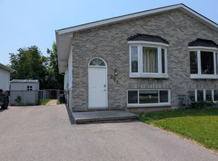 297 Owens Cres #2, Kingston, ON K7M8G9