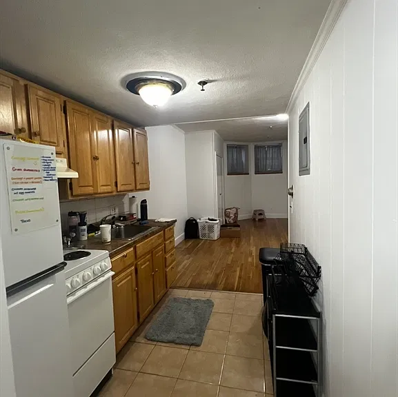 513 Beacon St #1 — Photo 3