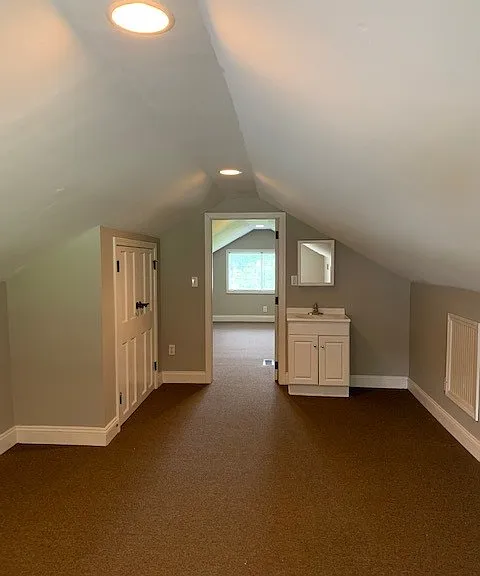 626 Berkley Rd — Photo 8