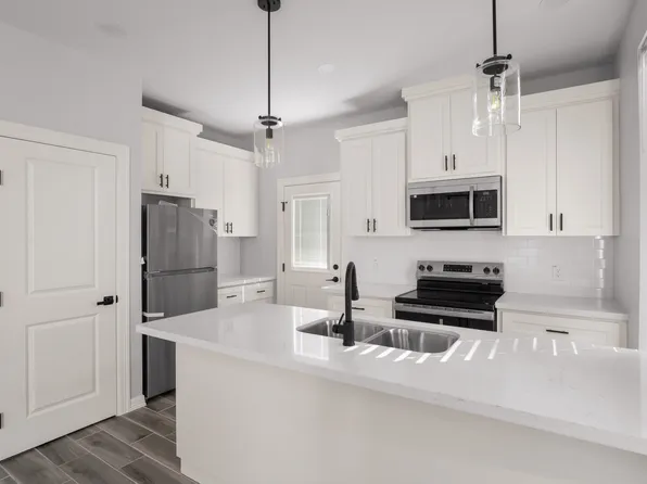 504 N Onyx Ave, Edinburg, TX