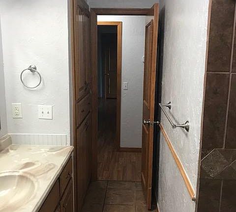Main Bathroom. Large cabinets for storage