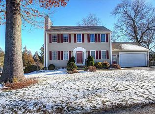 10 Normand St, Bristol, RI 02809