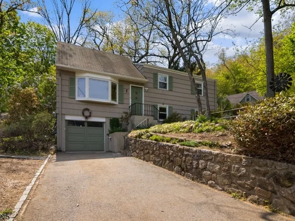 11 Watchtower Rd, Denville Twp., NJ 07834