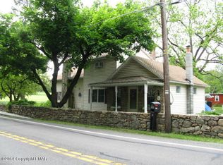1668 Mahoning Dr E, Lehighton, PA 18235
