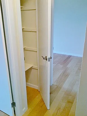 Rented by Bohemia Realty Group | media 11