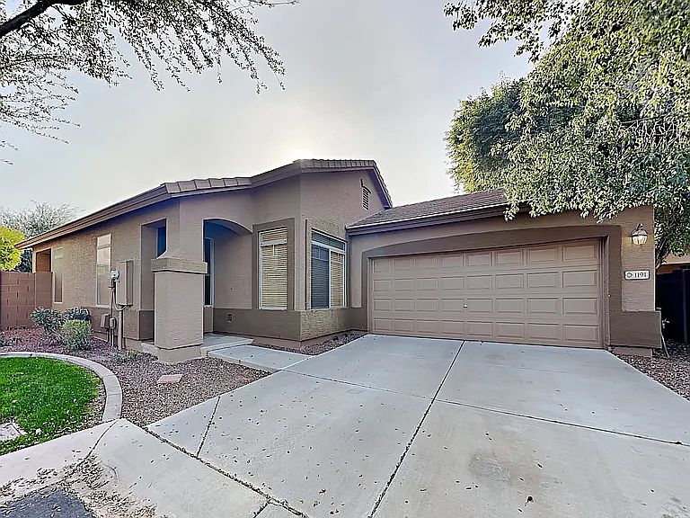 1st image of 1191 S Emmett Dr