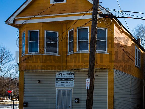 3rd image of 8306 Sowinski Ave #Up