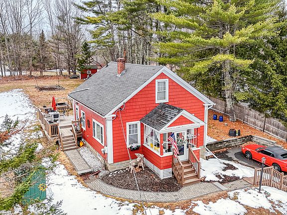 2nd image of 50 N Auburn Road