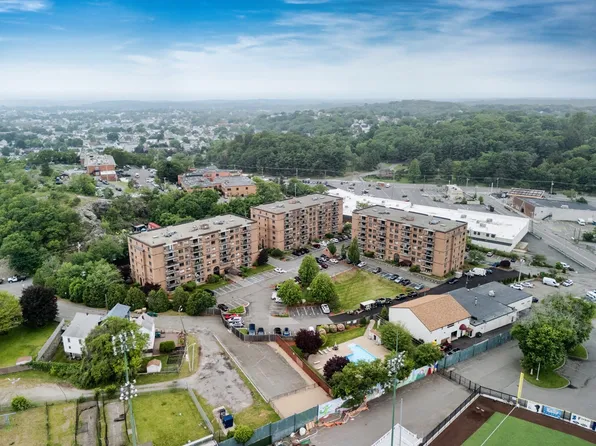 198 Locust St #1-706, Lynn, MA 01904