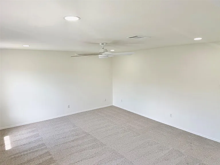 11210 Kingsgate Dr — Photo 13