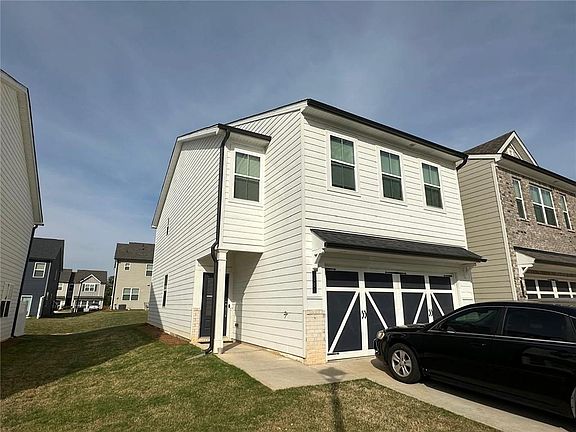 2nd image of 5223 Canberra Dr