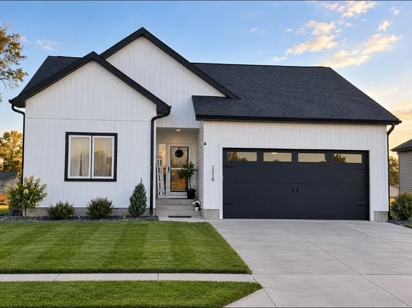 1518 Armory Dr, Columbus, NE 68601