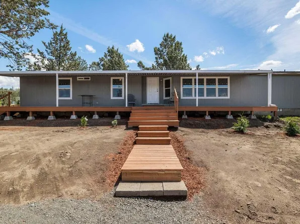 8525 SW Crescent Pl, Terrebonne, OR 97760