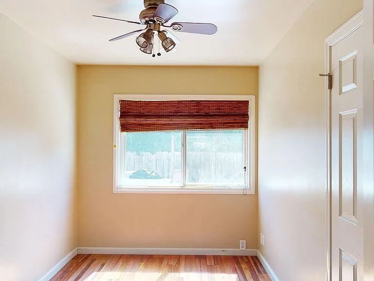 5705 Mary Lane Dr — Photo 7