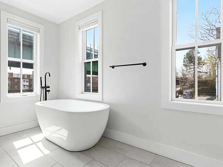 78 Tremont St #78 — Photo 17