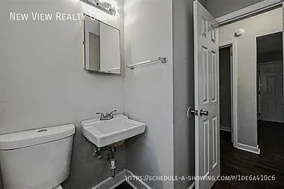 1900 Lasalle St #2 — Photo 13