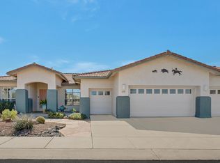 1894 E Longspur Pl, Green Valley, AZ 85614