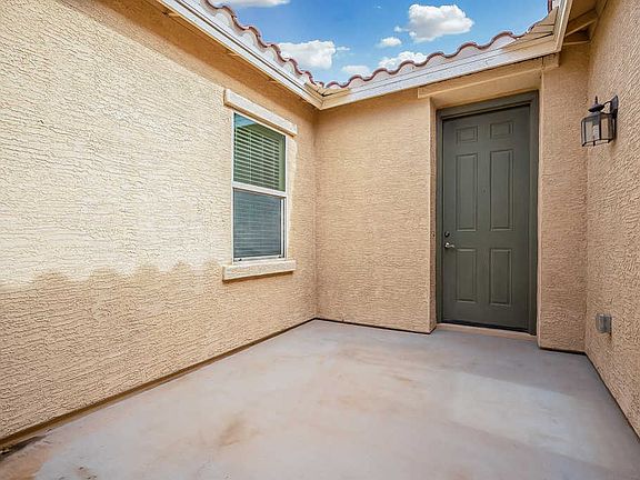 4th image of 68 S Agua Fria Ln