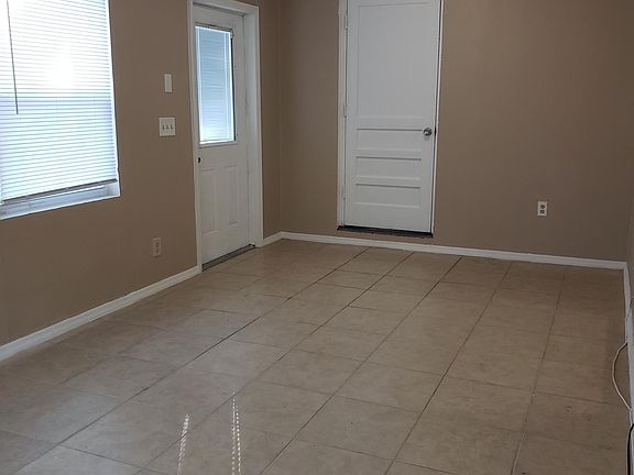 3rd image of 409 Patrick Ave