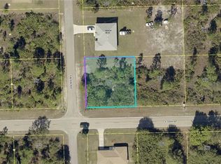 301 E 10th St, Lehigh Acres, FL 33972