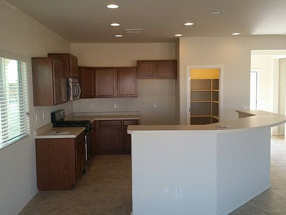 3rd image of 5444 W Montebello Way