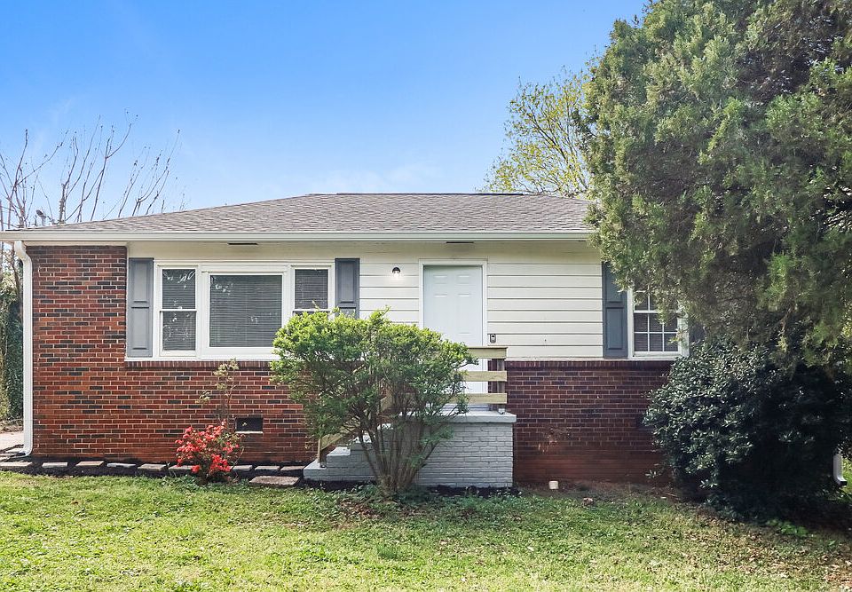 1st image of 1439 Joy Ln