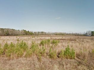 1590 White Oak River Rd, Maysville, NC 28555