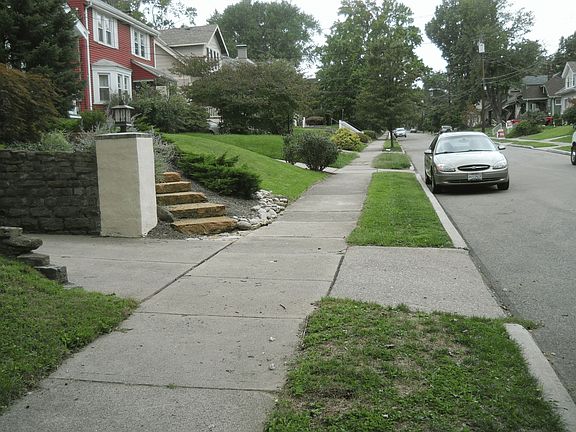 3rd image of 3809 Aylesboro Ave