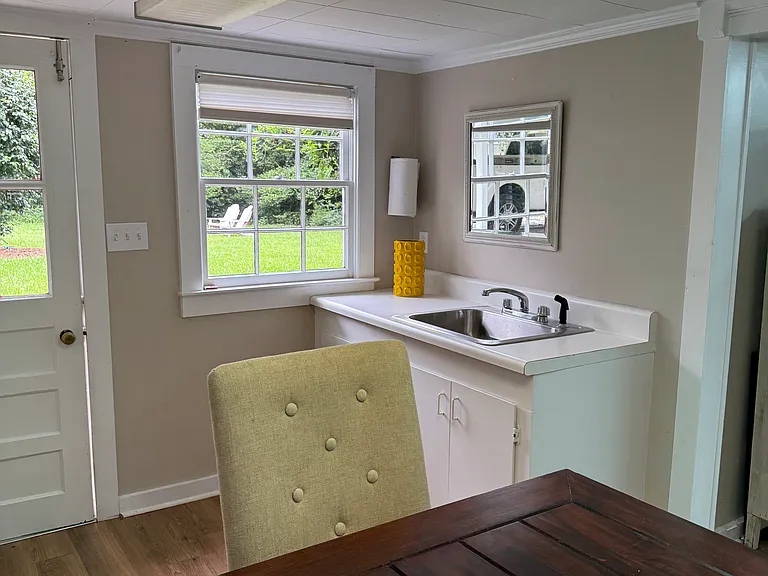 202 E Carolina Ave — Photo 16