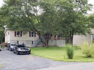 3007 Pleasant View Dr, Kunkletown, PA 18058