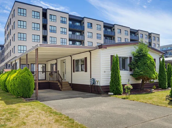 8670 156th St #21, Surrey, BC V3S 3S1