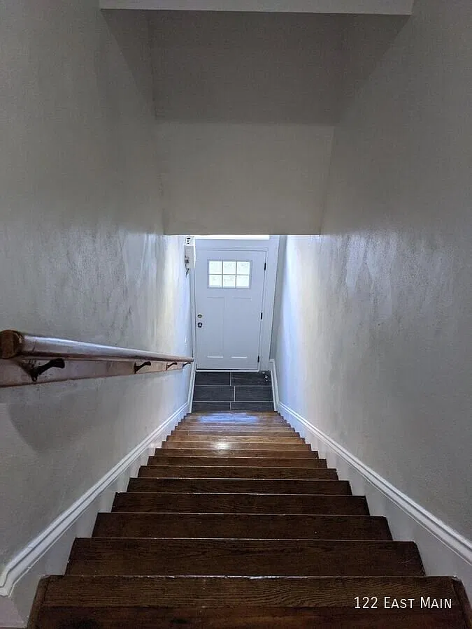 Looking for a comfortable and convenient place to call home in downtown Salem? — Photo 2