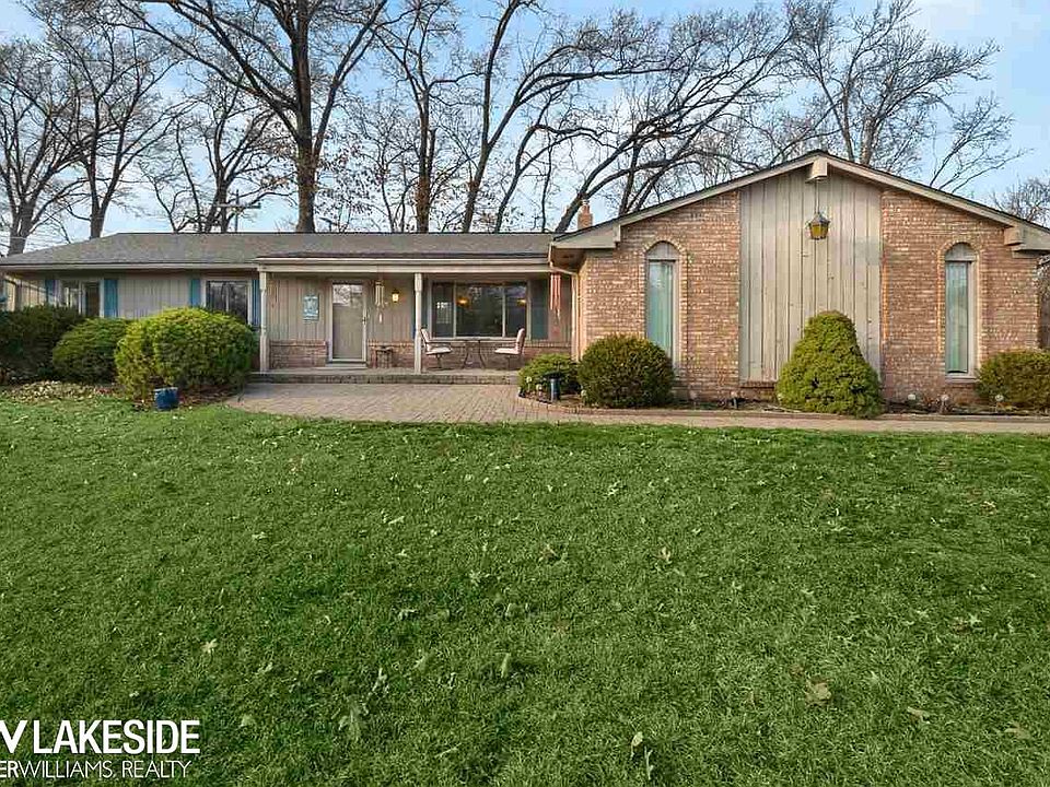 1st image of 6661 Montgomery Dr