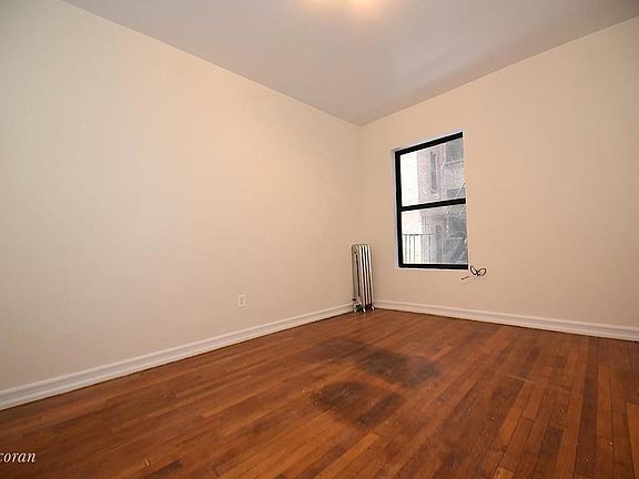 3rd image of 2442 Morris Ave APT 2