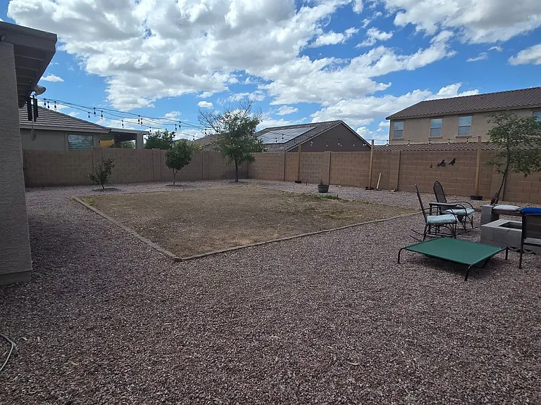 1856 W Quick Draw Way — Photo 27