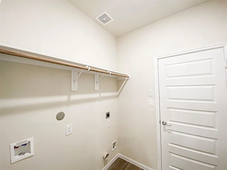 4318 Reese Ravine Ln — Photo 36