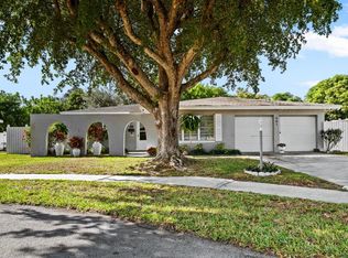 481 NW 45th Ter, Plantation, FL 33317