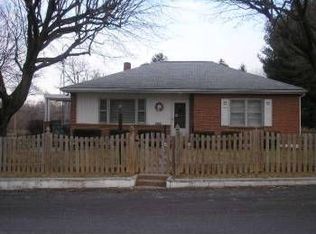 2245 Beverly Dr, Hagerstown, MD 21740